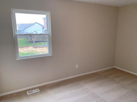 1256 Cedarledge Ln, Galloway, OH 43119 photo 19
