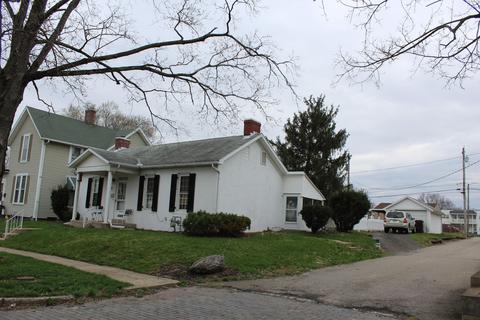 450 E Franklin St, Circleville, OH 43113 photo 6