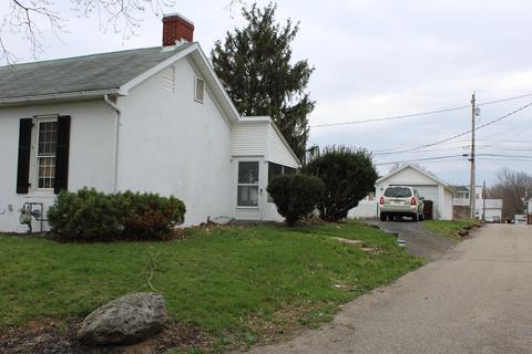 450 E Franklin St, Circleville, OH 43113 photo 5