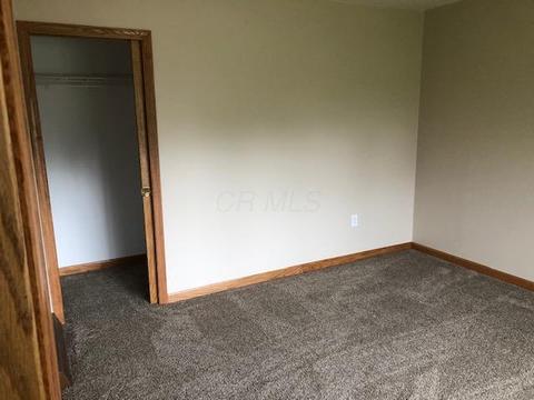 580 Ridgewood Dr, Circleville, OH 43113 photo 13