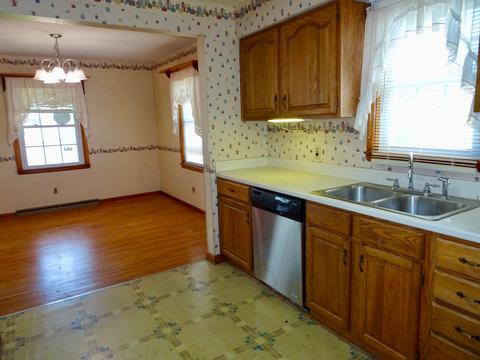 300 Sunset Dr, Circleville, OH 43113 photo 11