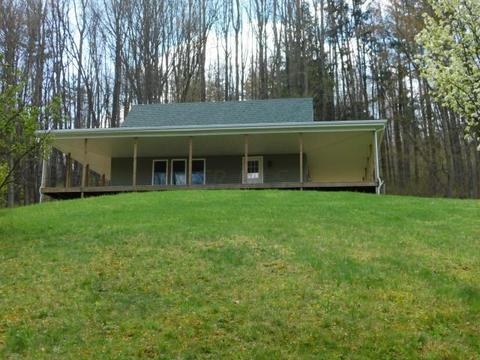 15611 Toad Run Rd, Rockbridge, OH 43149 photo 1
