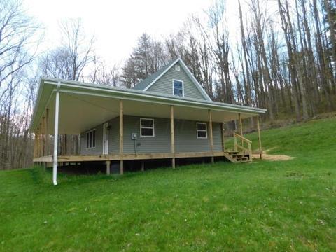 15611 Toad Run Rd, Rockbridge, OH 43149 photo 2