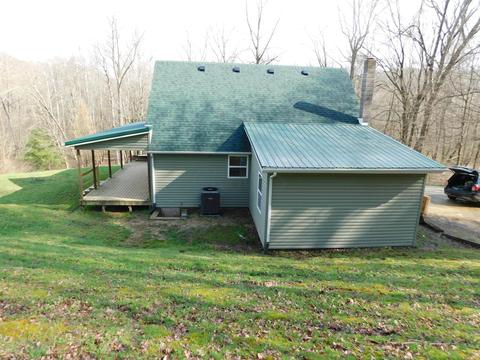 15611 Toad Run Rd, Rockbridge, OH 43149 photo 4