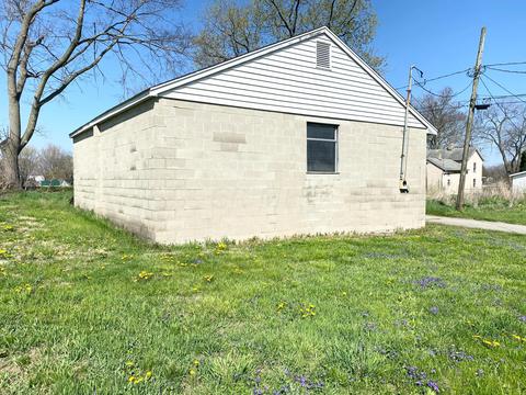 386 Weldon Ave, Circleville, OH 43113 photo 8
