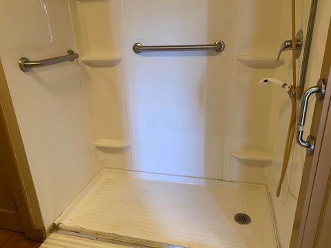 386 Weldon Ave, Circleville, OH 43113 photo 12