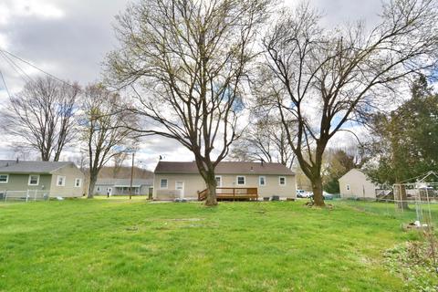 809 Crescent Dr, Heath, OH 43056 photo 4