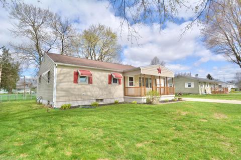 809 Crescent Dr, Heath, OH 43056 photo 2