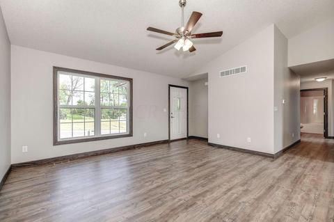 2161 Morgan Run, Newark, OH 43055 photo 3