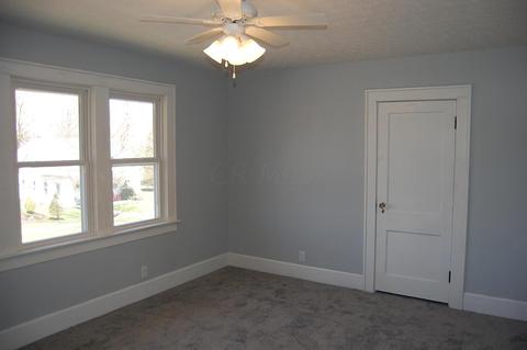527 E Main St, Logan, OH 43138 photo 29