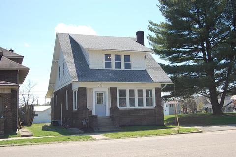 527 E Main St, Logan, OH 43138 photo 1