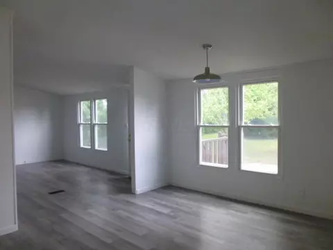 155 Gumley Rd, Blanchester, OH 45107 photo 5