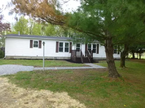 155 Gumley Rd, Blanchester, OH 45107 photo 1
