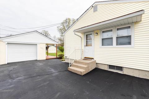 250 Bachmann Ave, Newark, OH 43055 photo 5