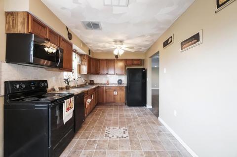 3423 Troy Rd, Springfield, OH 45504 photo 14