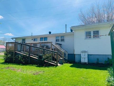 1264 Trimmer St, Logan, OH 43138 photo 3