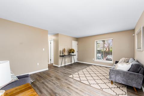 271 Lear St, Columbus, OH 43206 photo 4