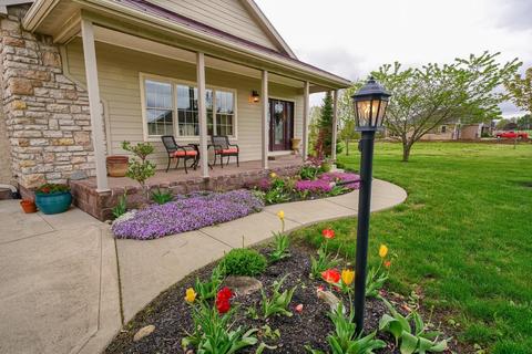 900 Mccormick Ave, Circleville, OH 43113 photo 3