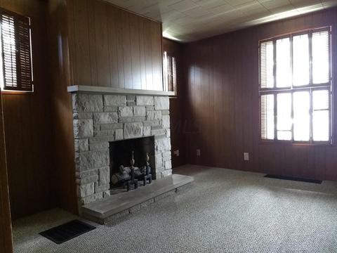 364 N Isabella St, Springfield, OH 45504 photo 5