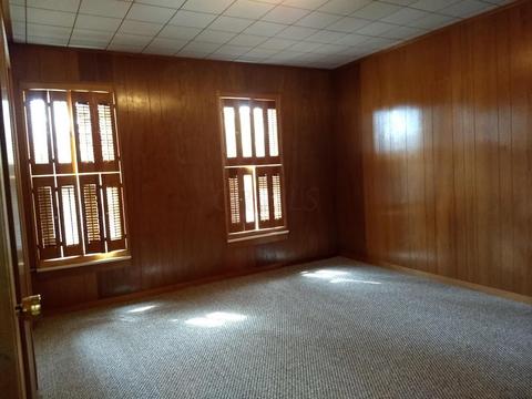 364 N Isabella St, Springfield, OH 45504 photo 12