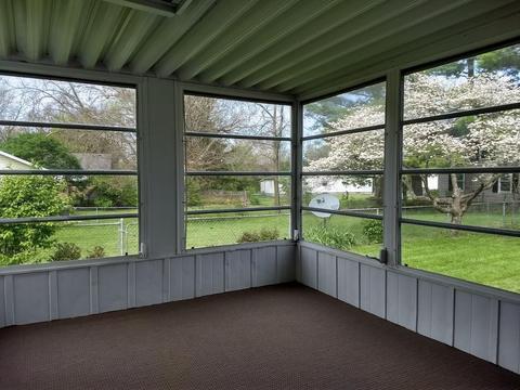 364 N Isabella St, Springfield, OH 45504 photo 4