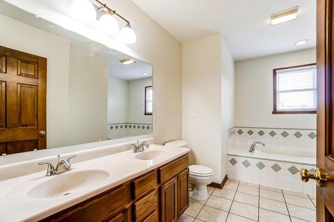 6402 Fairmount Rd, Newark, OH 43056 photo 32