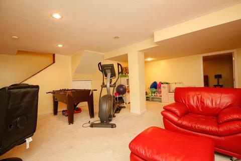 8671 Springflower Rd, Pickerington, OH 43147 photo 38