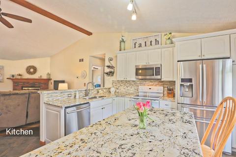 10 Ridgeway Ct, Howard, OH 43028 photo 13