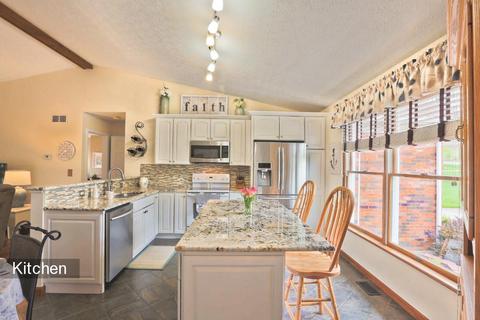 10 Ridgeway Ct, Howard, OH 43028 photo 17