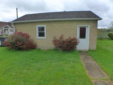 799 E Front St, Logan, OH 43138 photo 10