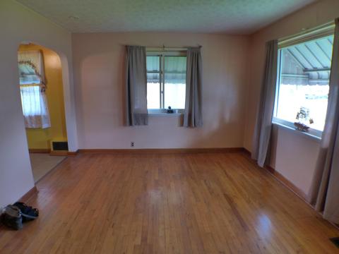 799 E Front St, Logan, OH 43138 photo 16