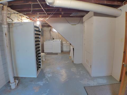 799 E Front St, Logan, OH 43138 photo 21