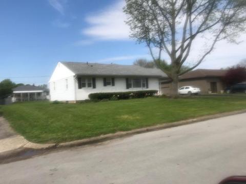 230 Sunset Dr, Circleville, OH 43113 photo 2