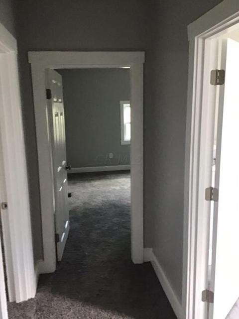 207 W Mill St, Circleville, OH 43113 photo 6
