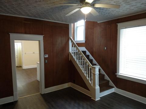 237 E 6th Ave, Lancaster, OH 43130 photo 4