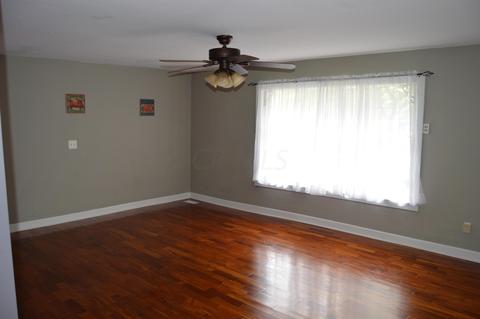 441 E Walnut St, Lancaster, OH 43130 photo 10