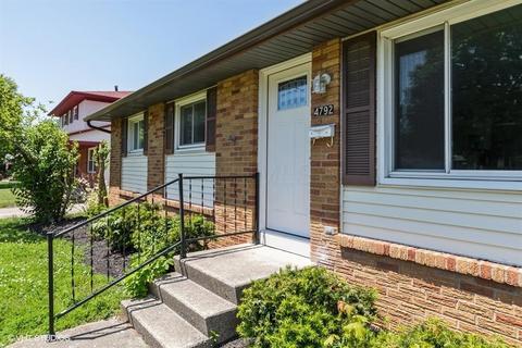 4792 Harbor Blvd, Columbus, OH 43232 photo 4