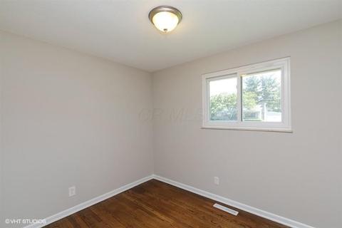 4792 Harbor Blvd, Columbus, OH 43232 photo 17