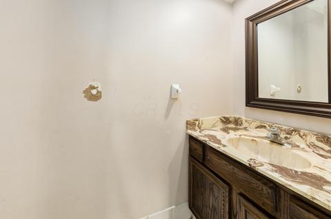 2213 Stratingham Dr, Dublin, OH 43016 photo 26