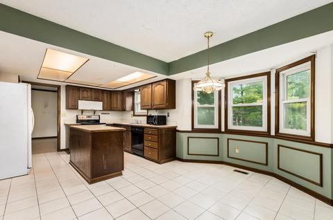 2213 Stratingham Dr, Dublin, OH 43016 photo 16
