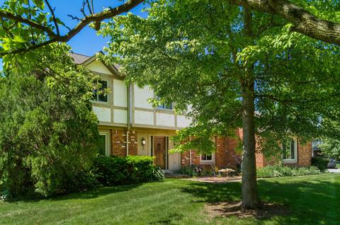 2213 Stratingham Dr, Dublin, OH 43016 photo 2