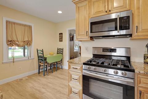 746 E Tulane Rd, Columbus, OH 43211 photo 11