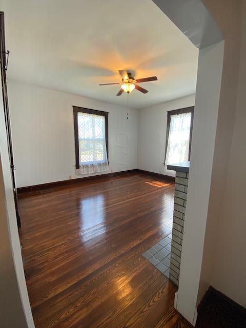 687 E Hunter St, Logan, OH 43138 photo 4