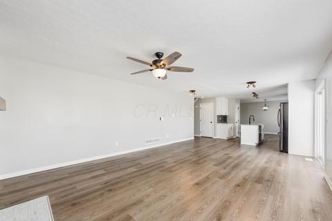 68 Brooksedge Dr E, Pataskala, OH 43062 photo 16