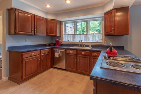 220 Sylvan Cir, Circleville, OH 43113 photo 15