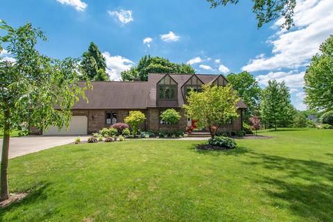 220 Sylvan Cir, Circleville, OH 43113 photo 2
