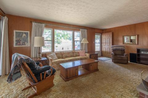 415 Brown St, Circleville, OH 43113 photo 9
