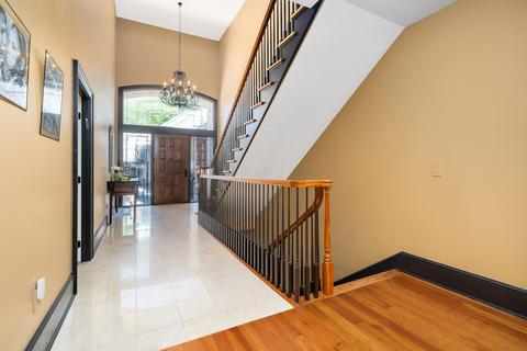 13 Lyonsgate, Bexley, OH 43209 photo 4