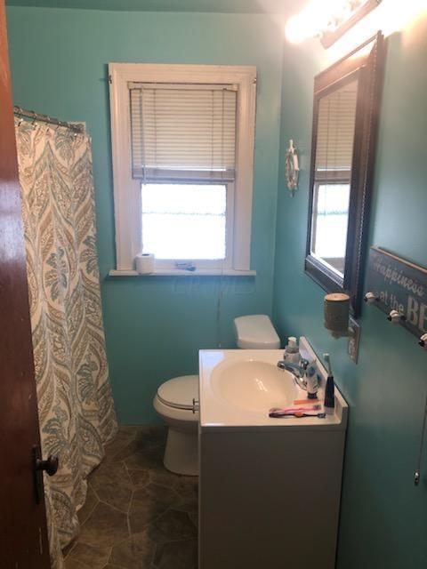 1331 W Jefferson St, Springfield, OH 45506 photo 3