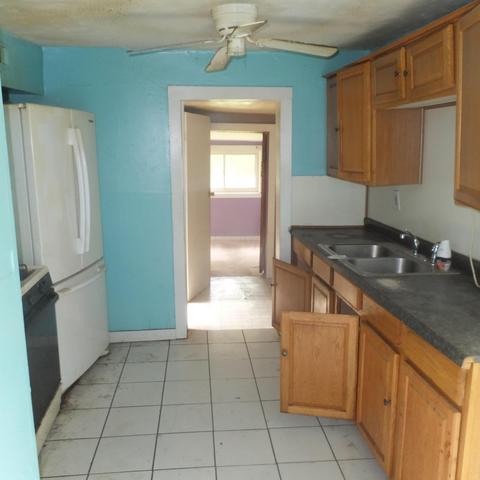9 Maple St, Delaware, OH 43015 photo 4